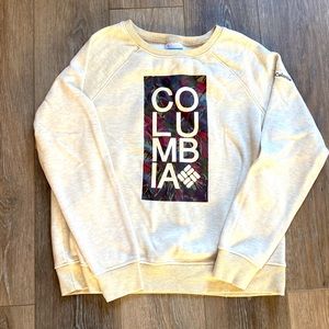 Women’s crewneck sweatshirt